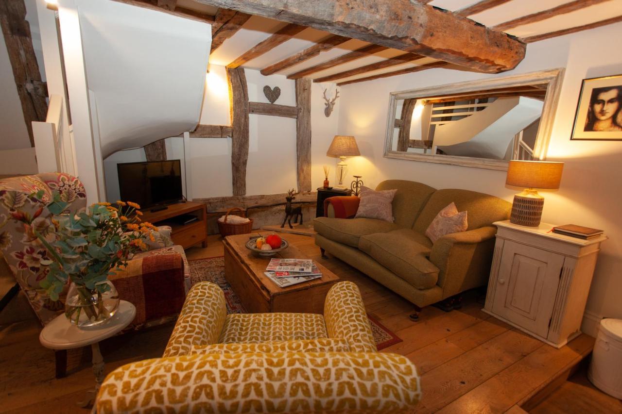 Popfosters Barn Villa Weston Subedge ภายนอก รูปภาพ