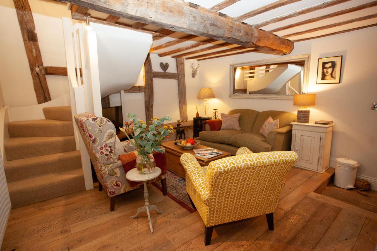 Popfosters Barn Villa Weston Subedge ภายนอก รูปภาพ