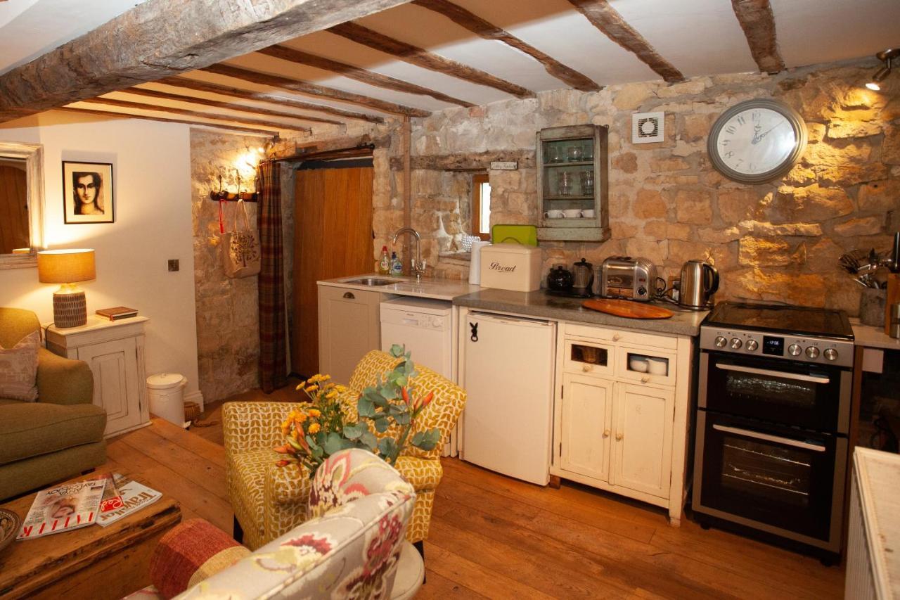 Popfosters Barn Villa Weston Subedge ภายนอก รูปภาพ
